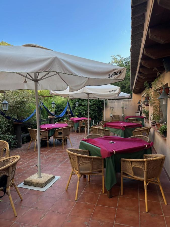 Hotel De La Villa Rubielos De Mora Esterno foto